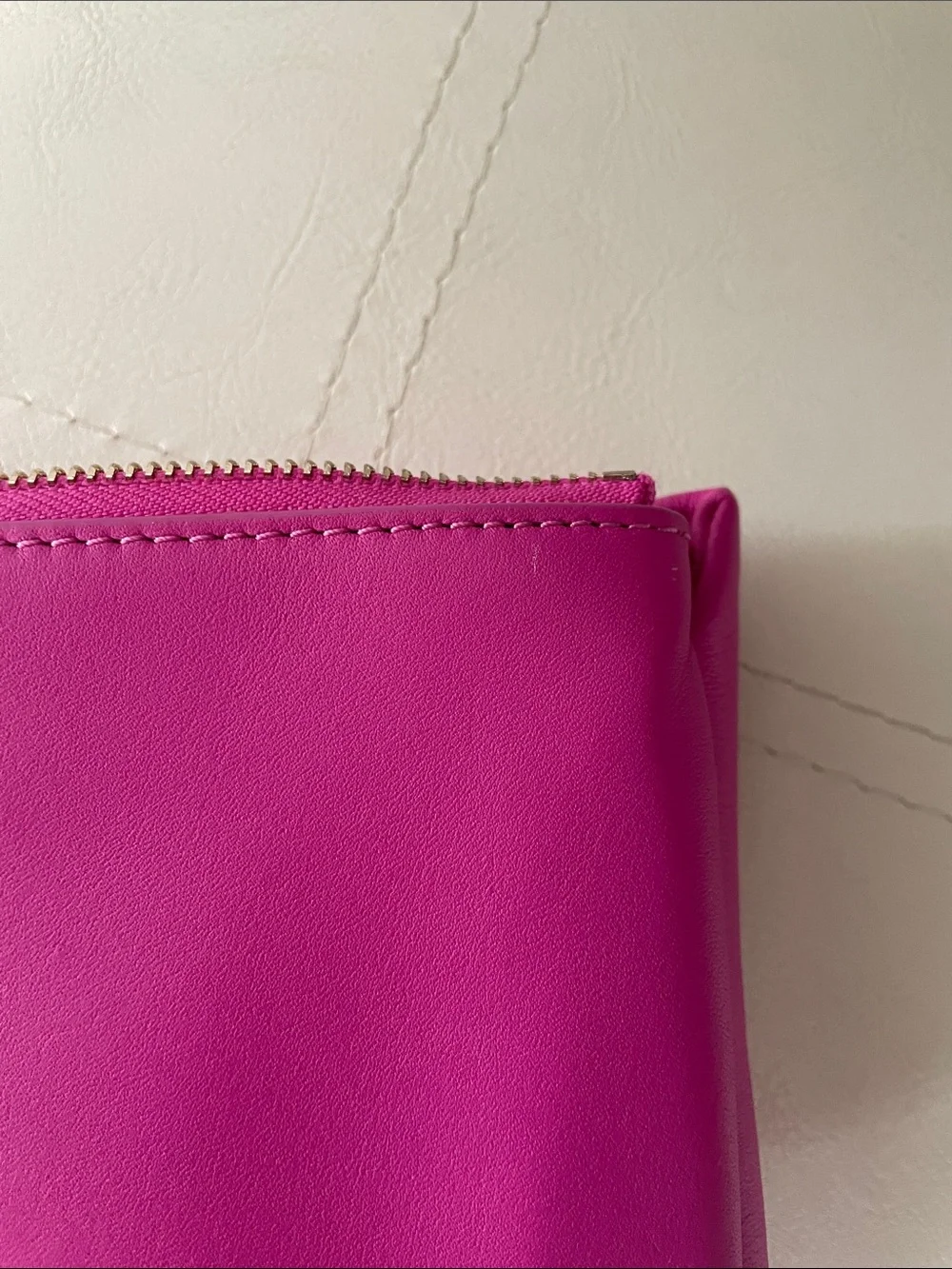 Kate Spade New York MILLIE BOW MEDIUM WRISTLET